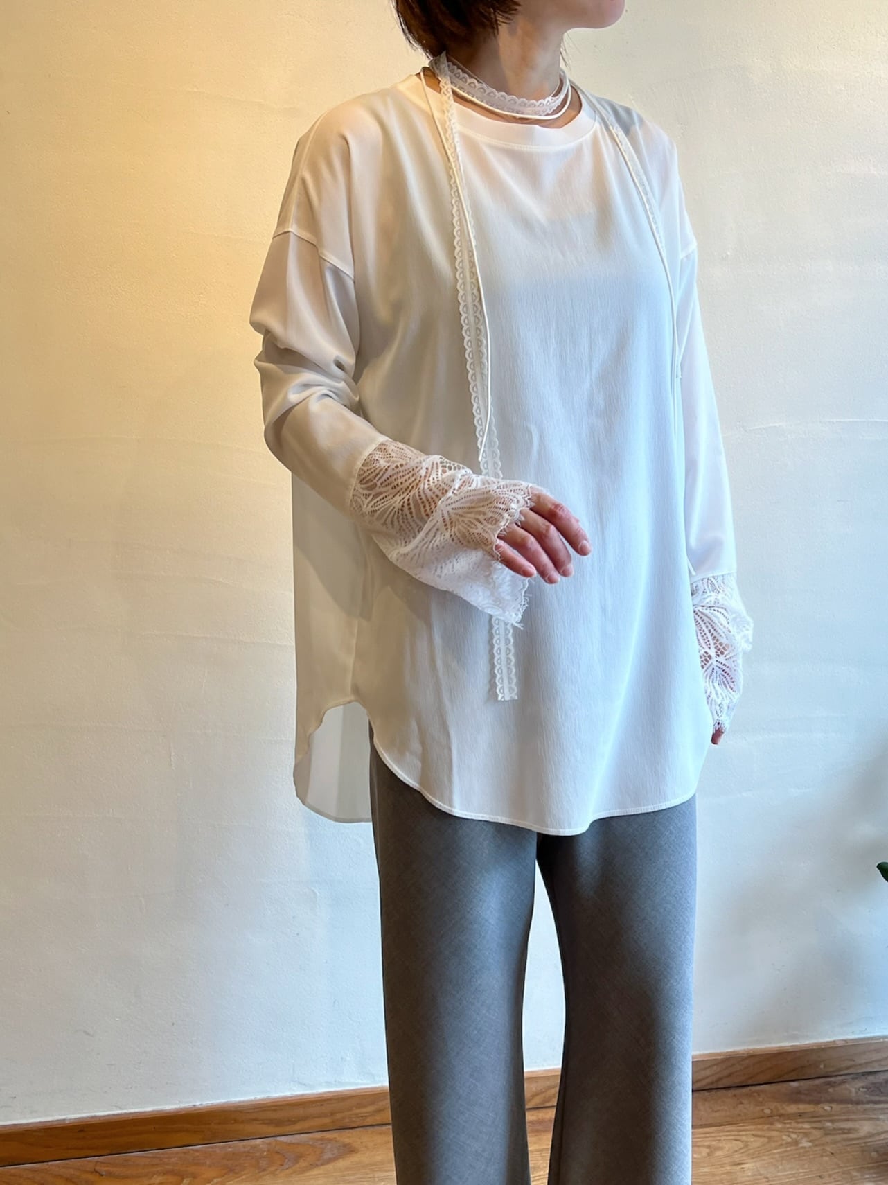 MARGAUX VINTAGE / シアーロンTカフスレース | anouk