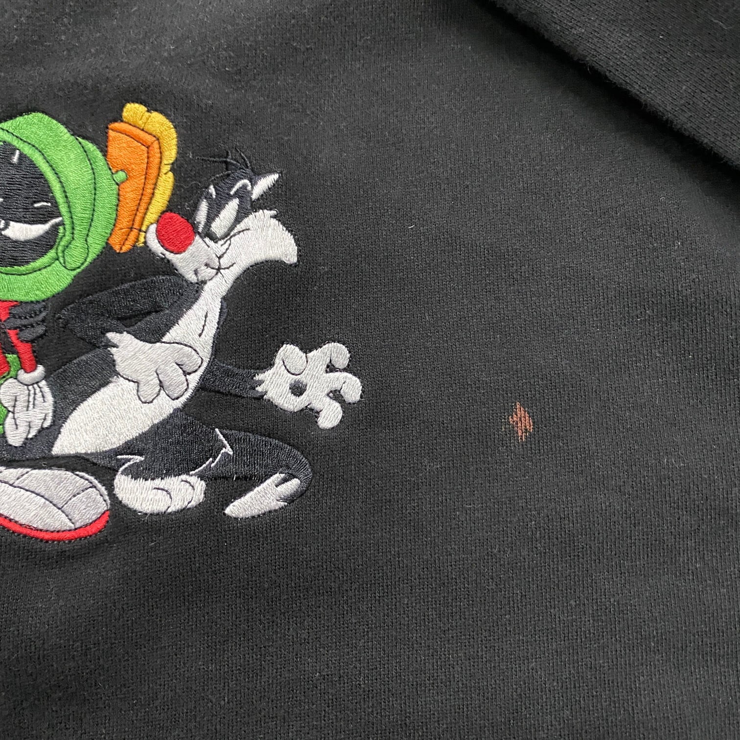 LOONEY TUNES  スウェット 刺繍ロゴ 黒 ブラック アニマル