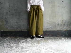 ゴーシュ Cotton Poplin Double Hem Wide Pants khaki