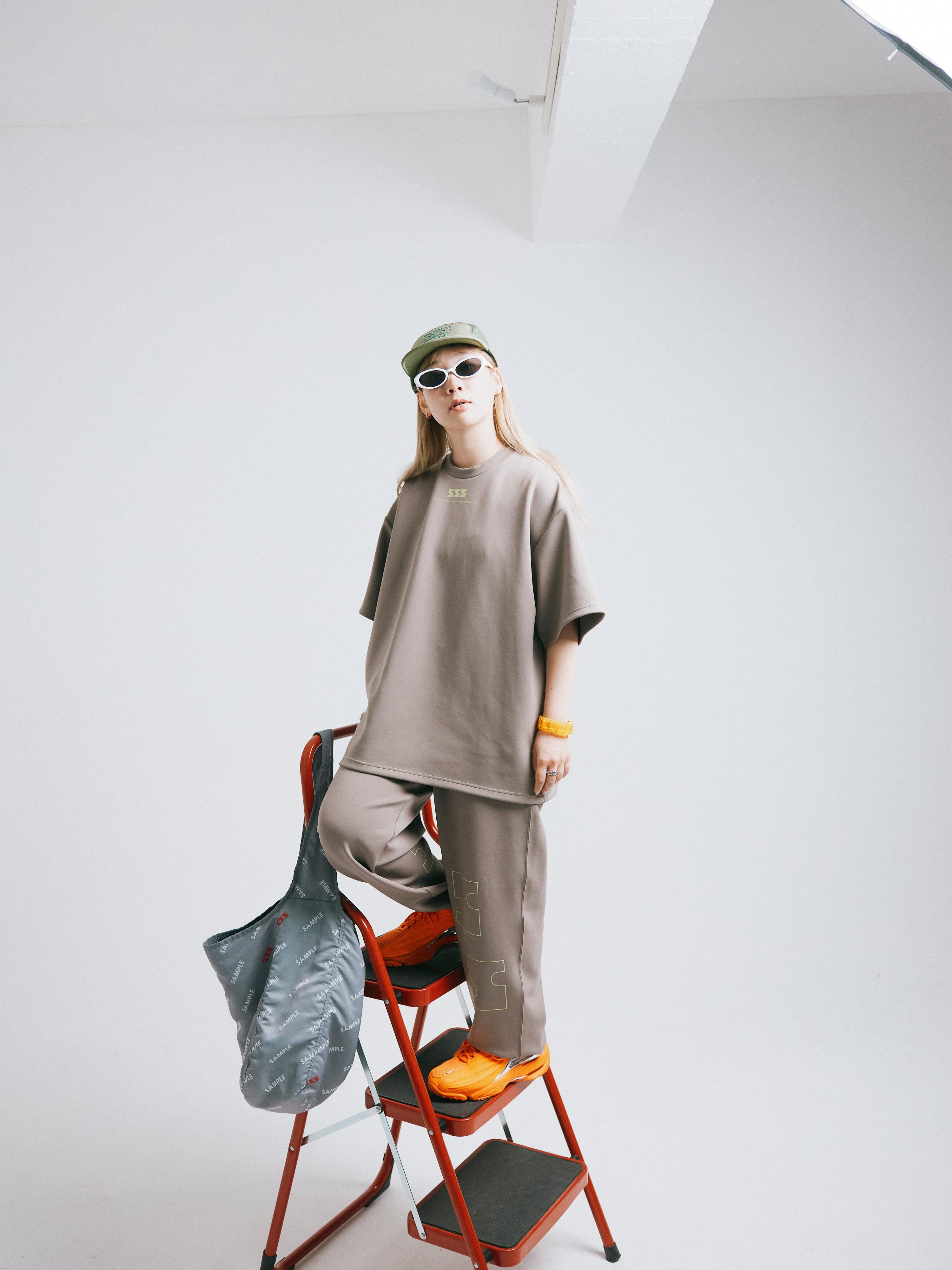 C-FORM™ performance tee – GRAY(TAX IN) | SAMPLE