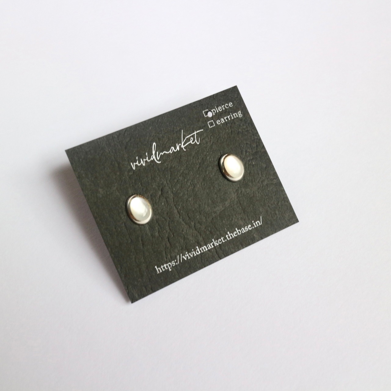 s925　マザーオブパールサークルシルバーピアス　