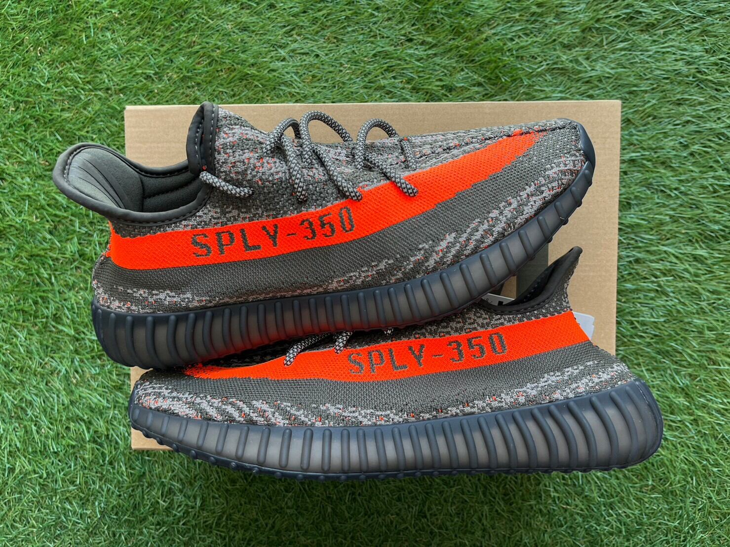 ADIDAS YEEZY BOOST 350 V2 "CARBON" 29cm