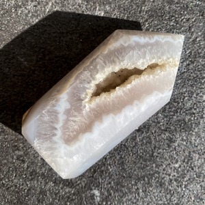 Druzy agate tower
