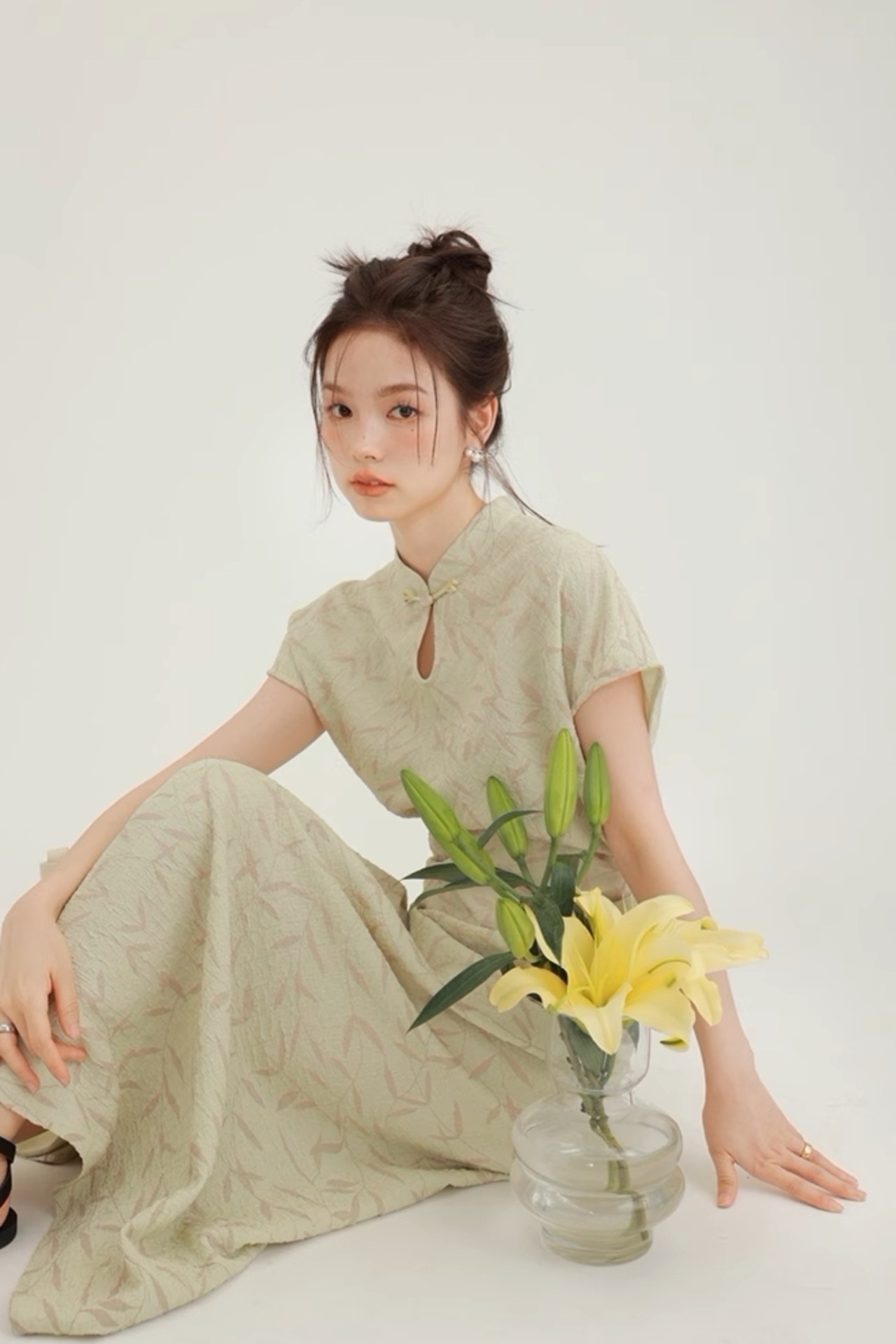 春の竹葉/Spring Bamboo グリーン ワンピース 夏物 袖付き 半袖 チャイナドレス ハイウエスト ラウンドネック ロングスカート