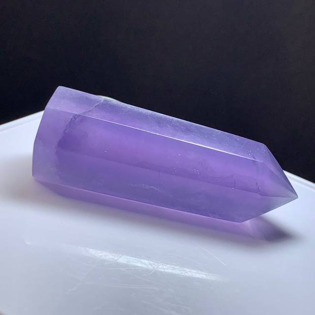 2.希少カラー・すみれ色フローライトポイント