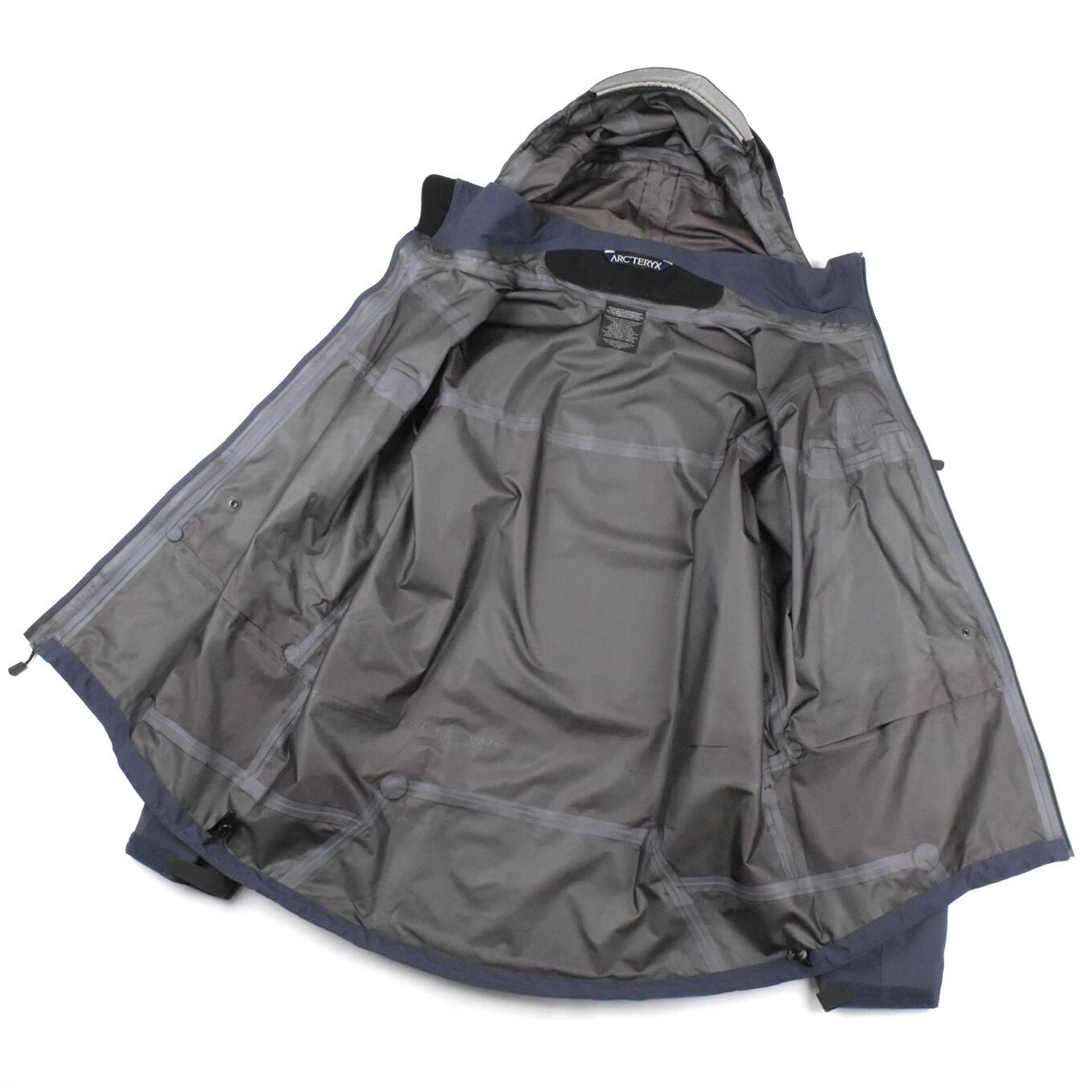 ARC'TERYX THETA AR JACKET ''CINDER'' | PLAIRE