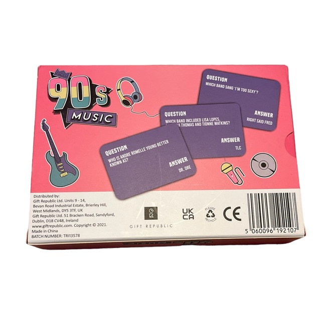 90's トリビアカードゲーム