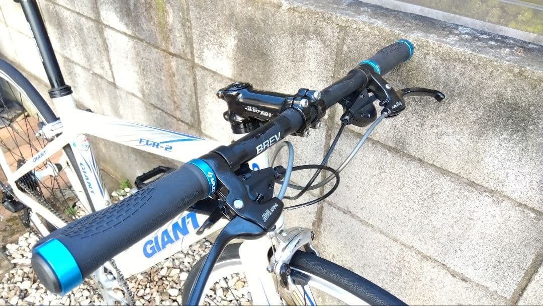 整備済み】GIANT フラットバーロードバイク FCR－2 | こが修三のじてん