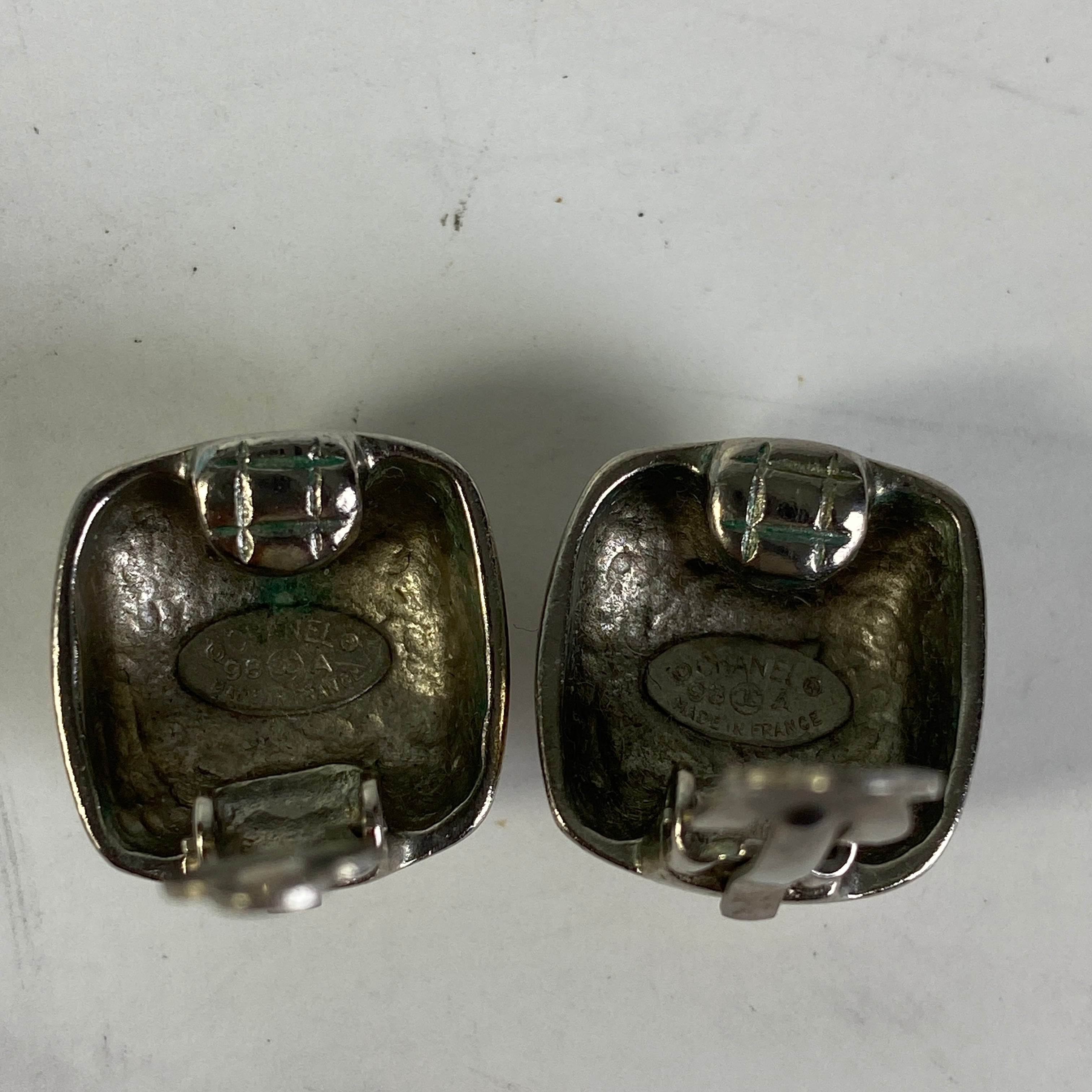 最終処分SALE】CHANEL シャネル ココマークイヤリング シルバー A-6808