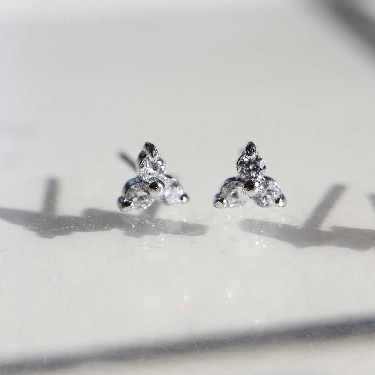 【ミニサイズ】stainless blossom pierce SP418