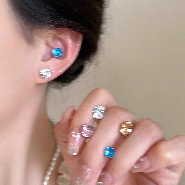 マグネットイヤークリップ 8mm YIWEI STUDIO 실속