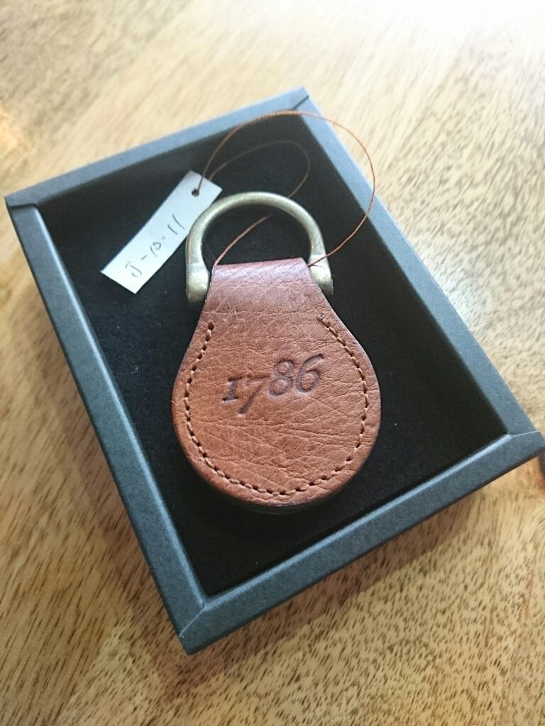 1786 Coinholder Keyring j-10/11