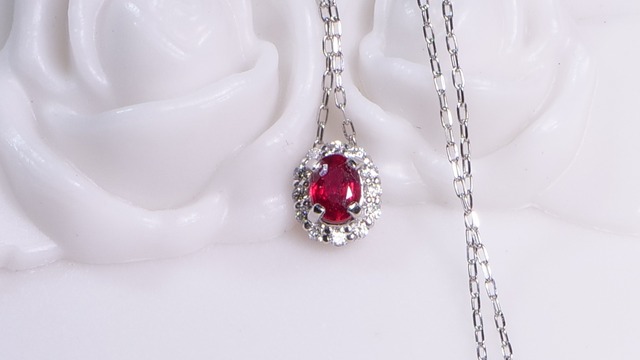 J29-9 Ptノンヒートピジョンブラッドルビーネックレス［01147670］