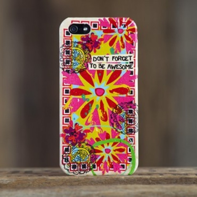 Be Awesome Kaleidoscope iPhone 5 Cover