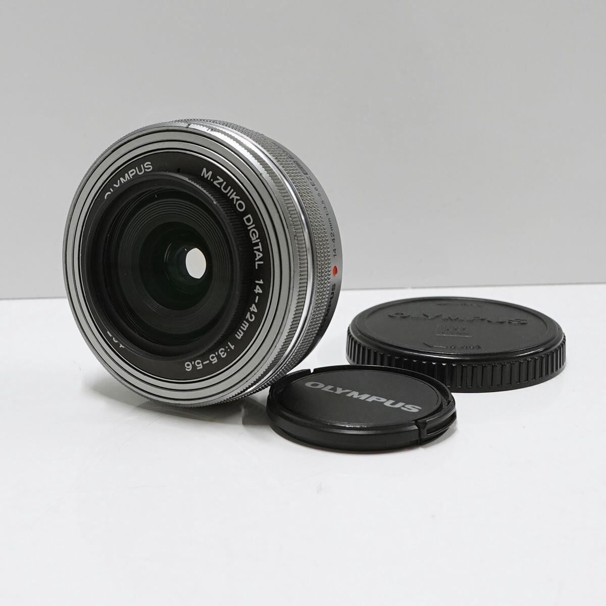 DIGITAL ED 14-42mm F3.5-5.6 EZ OLYMPUS 交換レンズ USED美品 標準パンケーキズーム  マイクロフォーサーズ 完動品 中古 CE2275 ウィット 鉄道忘れ物 販売 ブランド傘 カメラ イヤホン