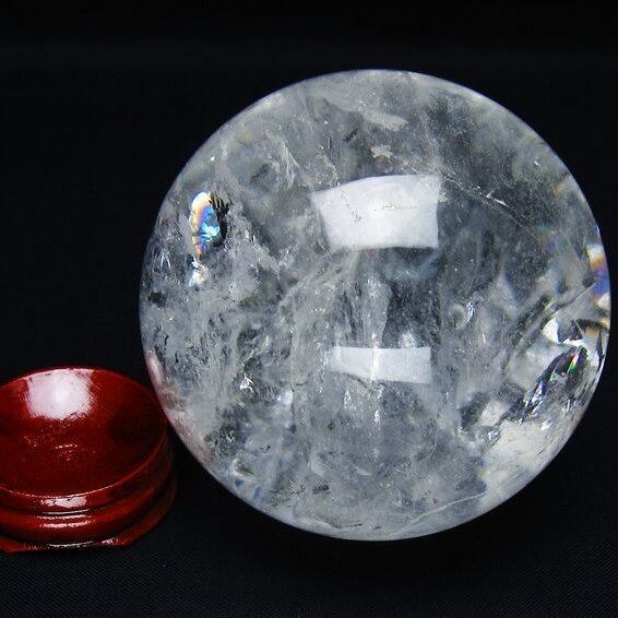 水晶 丸玉 虹入り 69mm スフィア 置物 水晶玉 一点物 151-8755