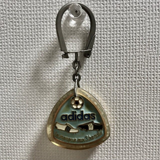 60年代フランスヴィンテージ キーホルダー adidas | French Brocante