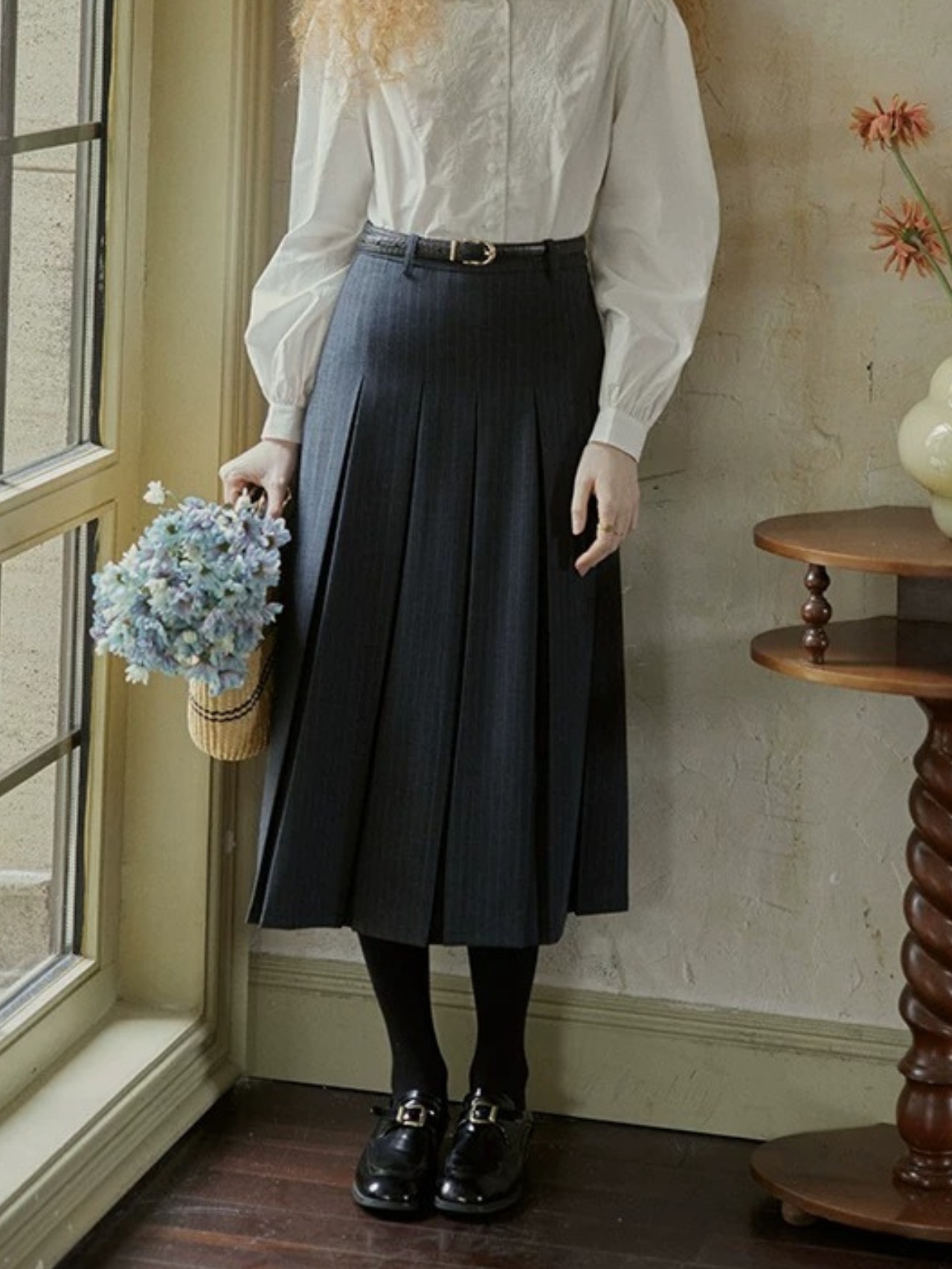 Érudite Pinstripe Pleated Skirt F0798