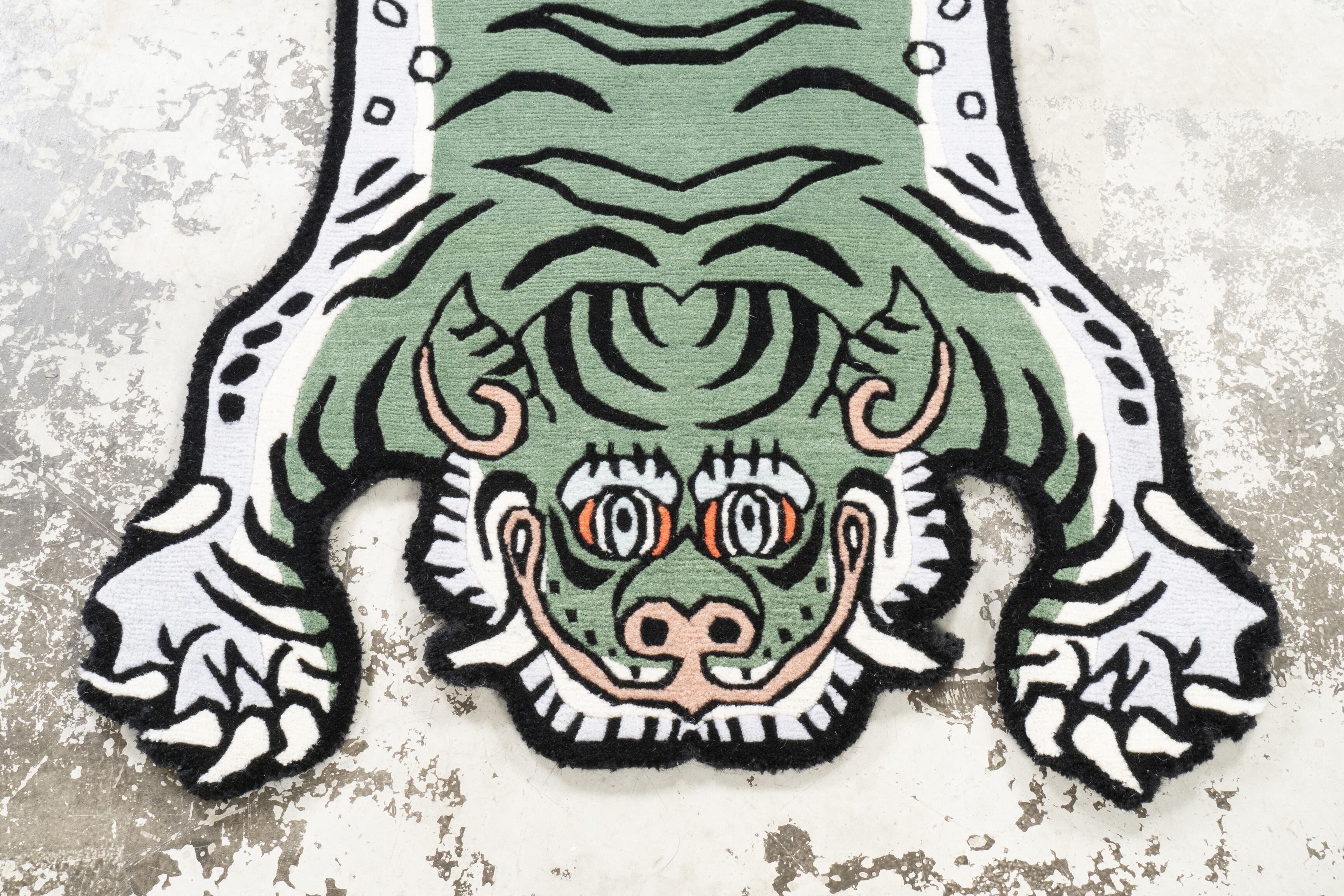 Tibetan Tiger Rug 《Sサイズ•ウール・オリジナル2・フォレスト