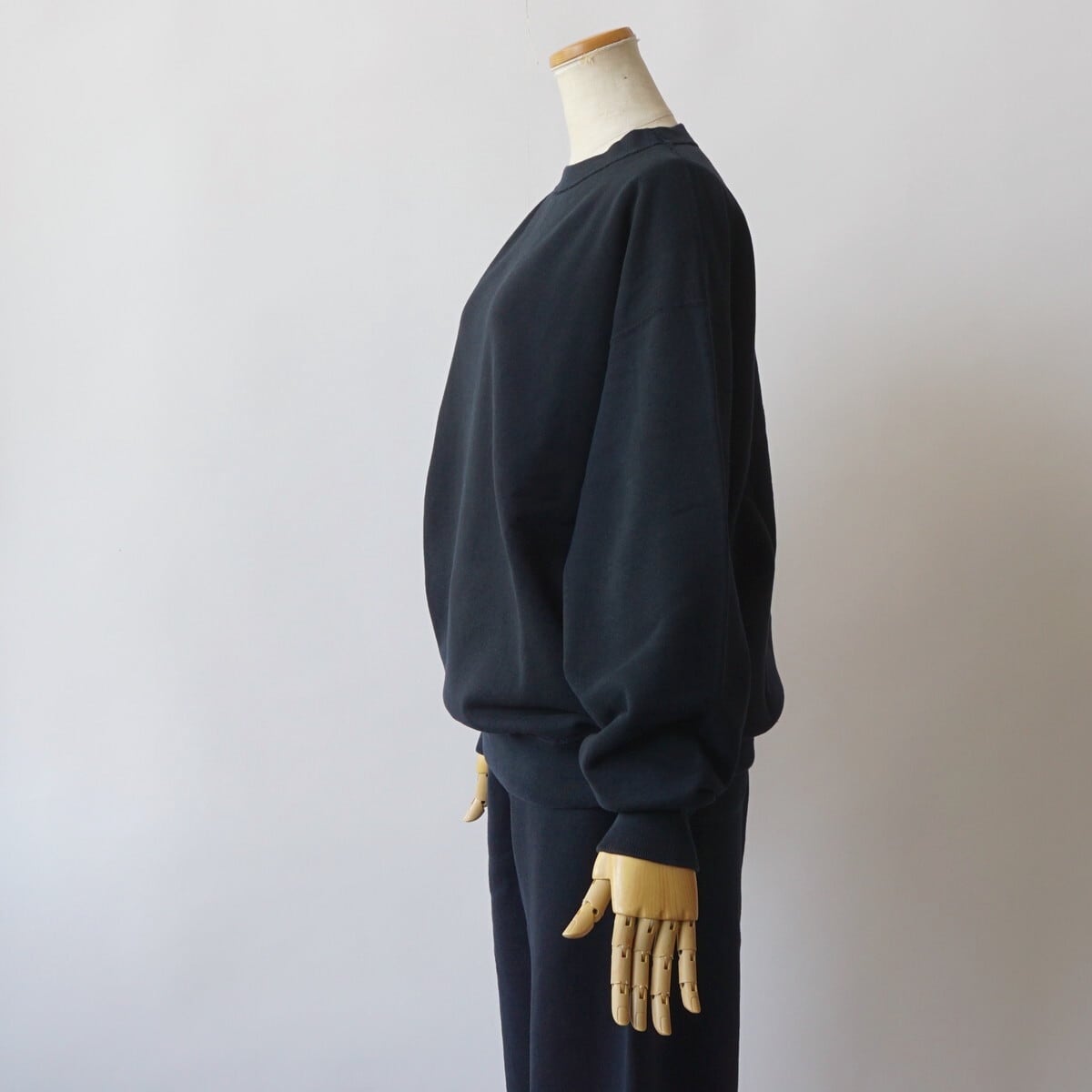 タグ付 HERILL ヘリル Cotton L/S Crewneck HERILL/ヘリル・Crewneck Sweatshirts | a flat shop