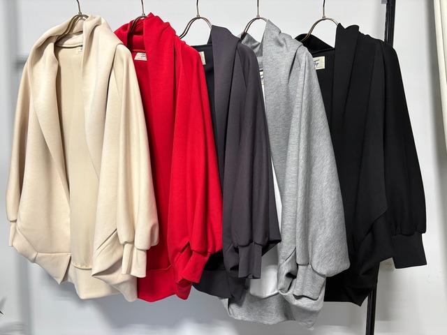 【9/上旬〜下旬入荷次第お届けのご予約】 MARGAUX VINTAGE/マルゴーヴィンテージ ダンボールニットモモンガフーディー
