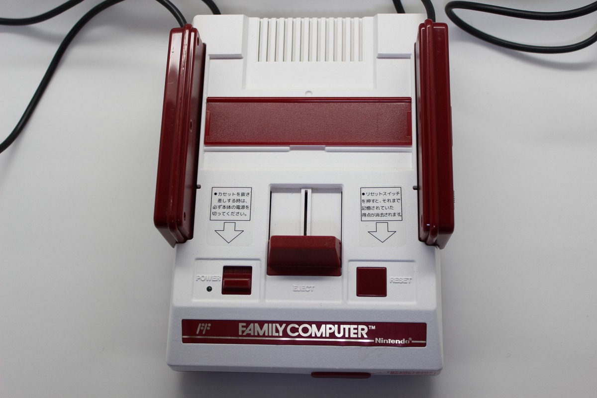 USB駆動 AVファミコン 基本セット | レトロ堂 | ファミコンとアナログ 