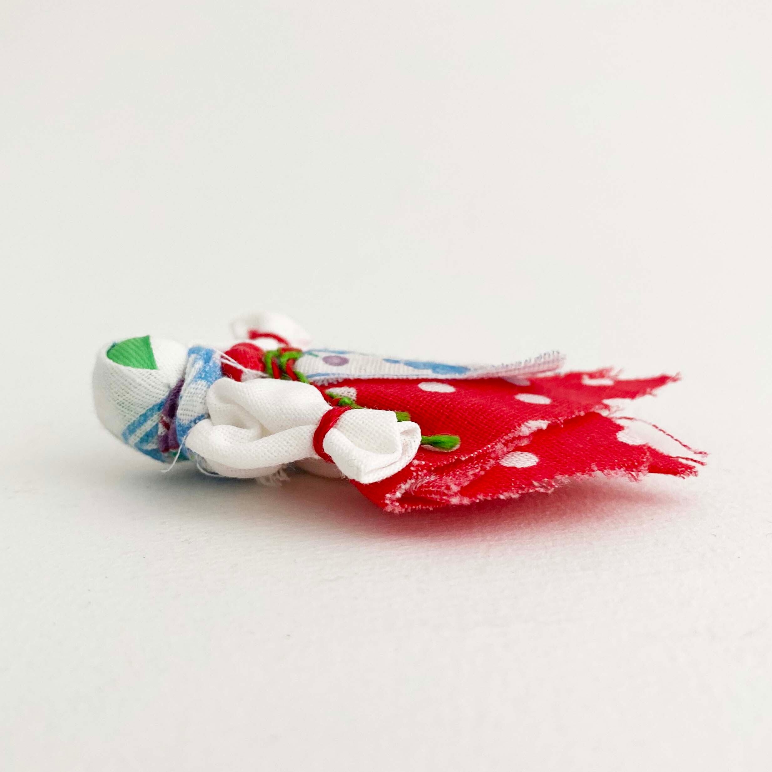 ロシアの布人形(青い花)