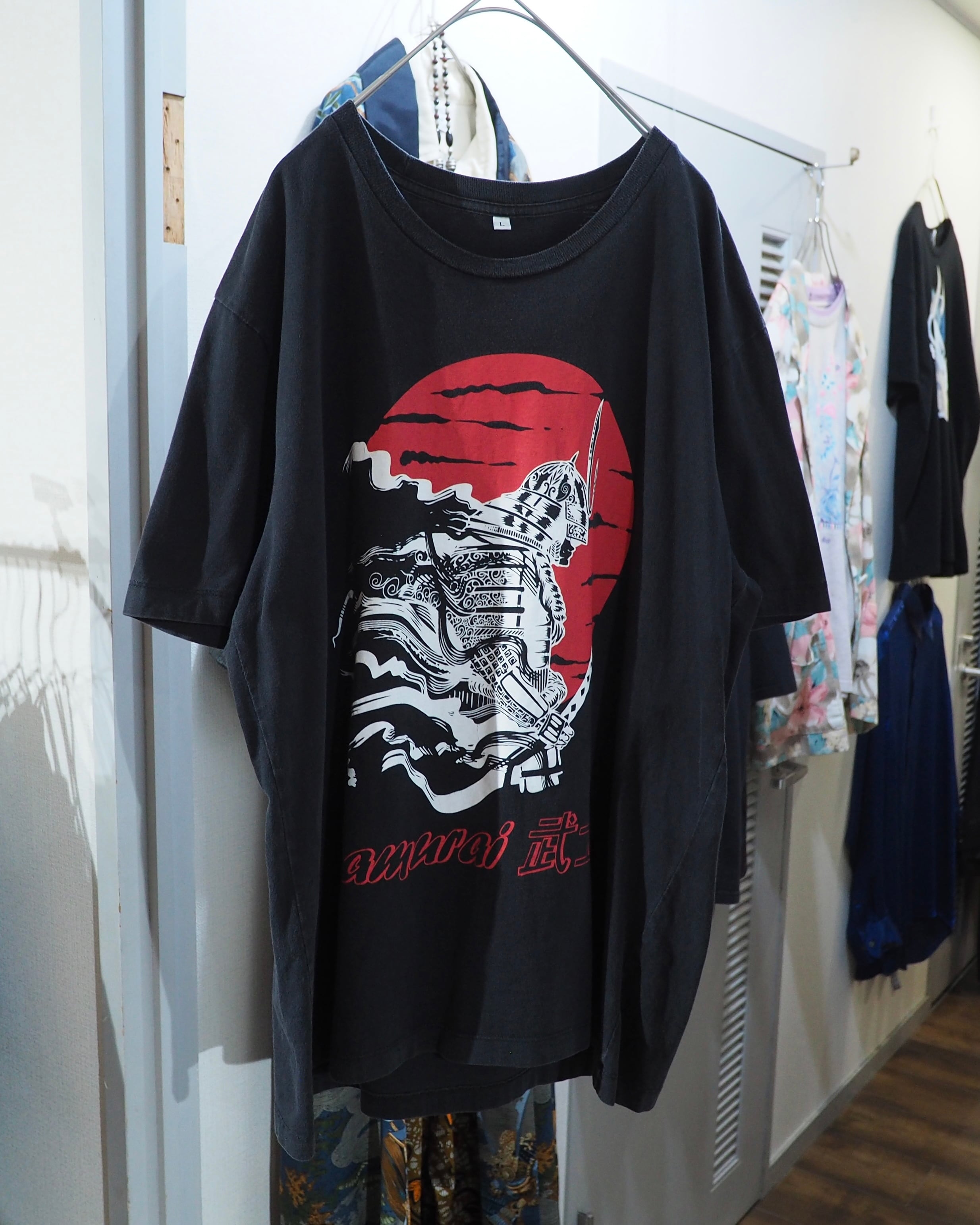 ” SAMURAI - 武士 ” Graphic printed vintage SS Tee