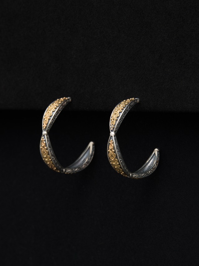 Aretousa Hoop Earrings