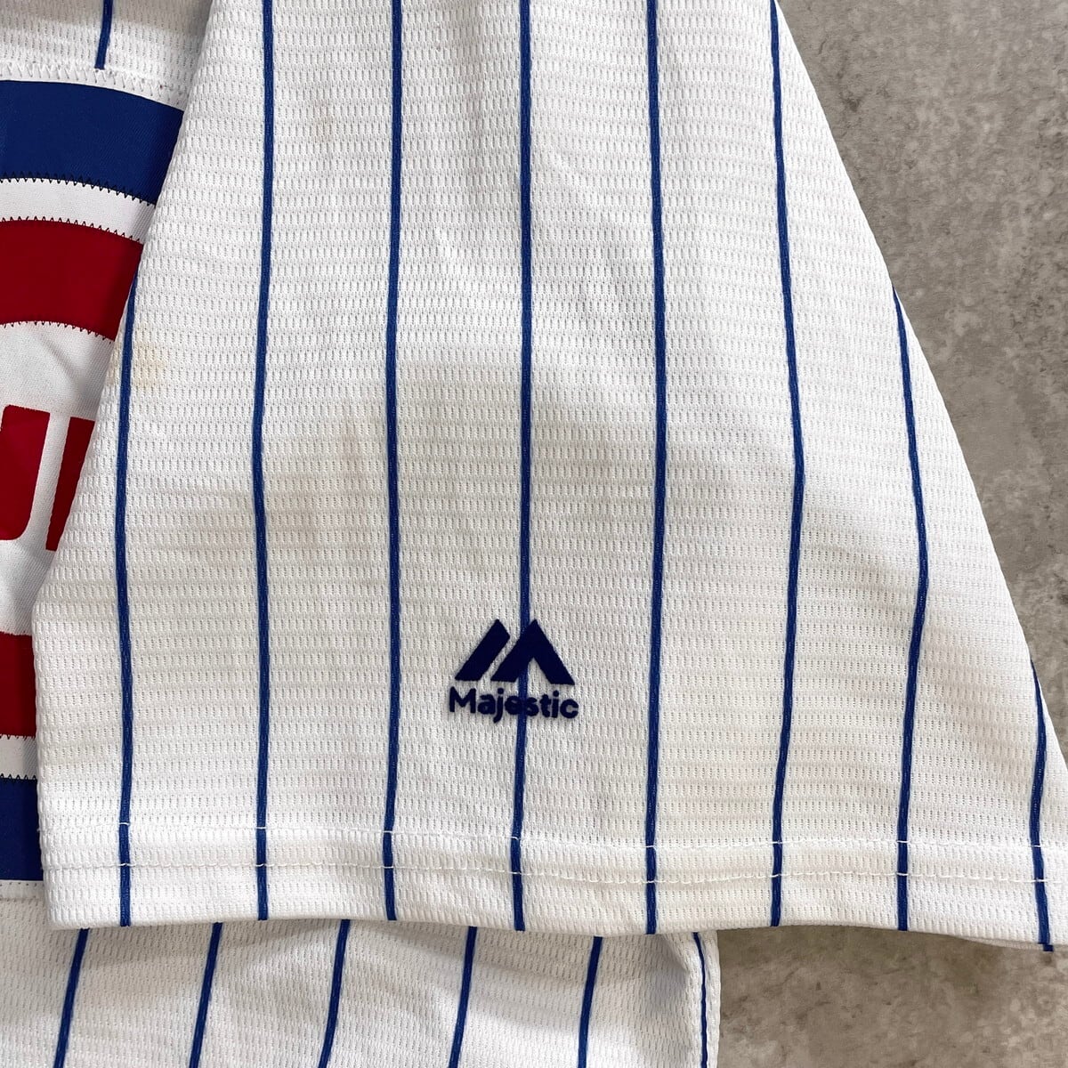 Majestic CHICAGO CUBS ピンストライプ ベースボールシャツ メンズM