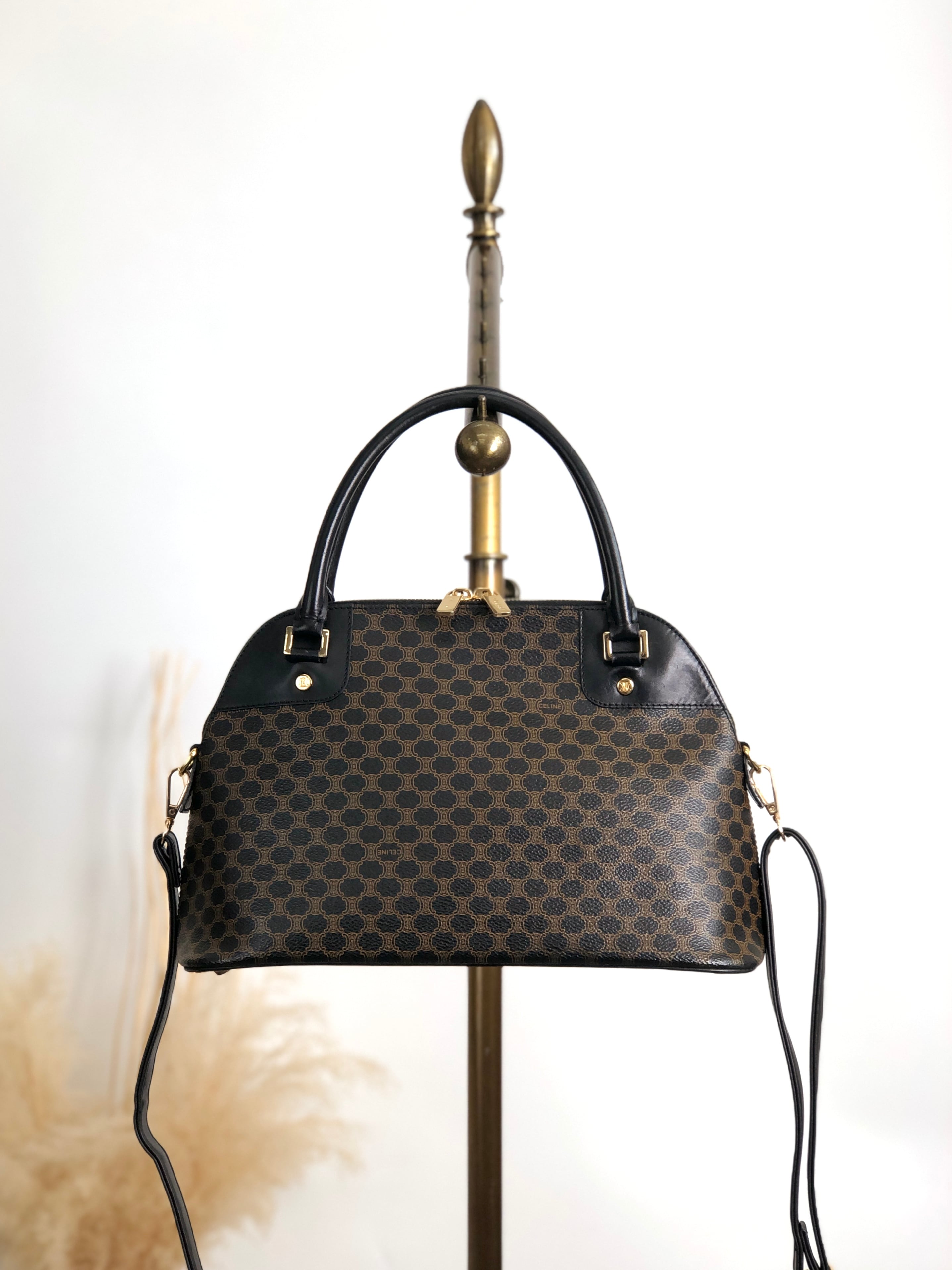 【レア】オールドセリーヌ ブラックマカダム 美品】CELINE セリーヌ 黒マカダム柄 トリオンフ ハンドバッグ