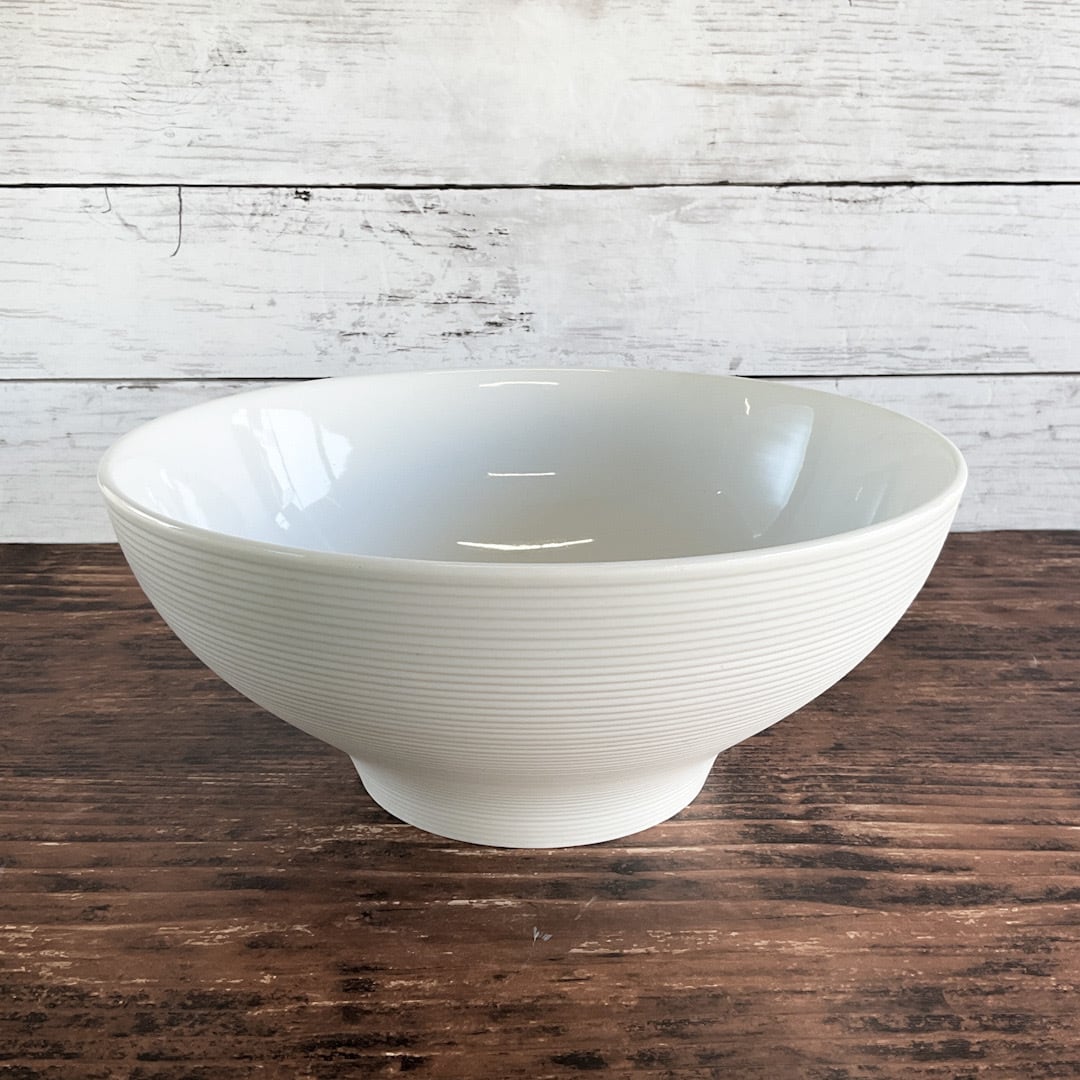 超特価・白い大きなボウル A品です 白い食器 Mスタイル製 磁器 | 食器