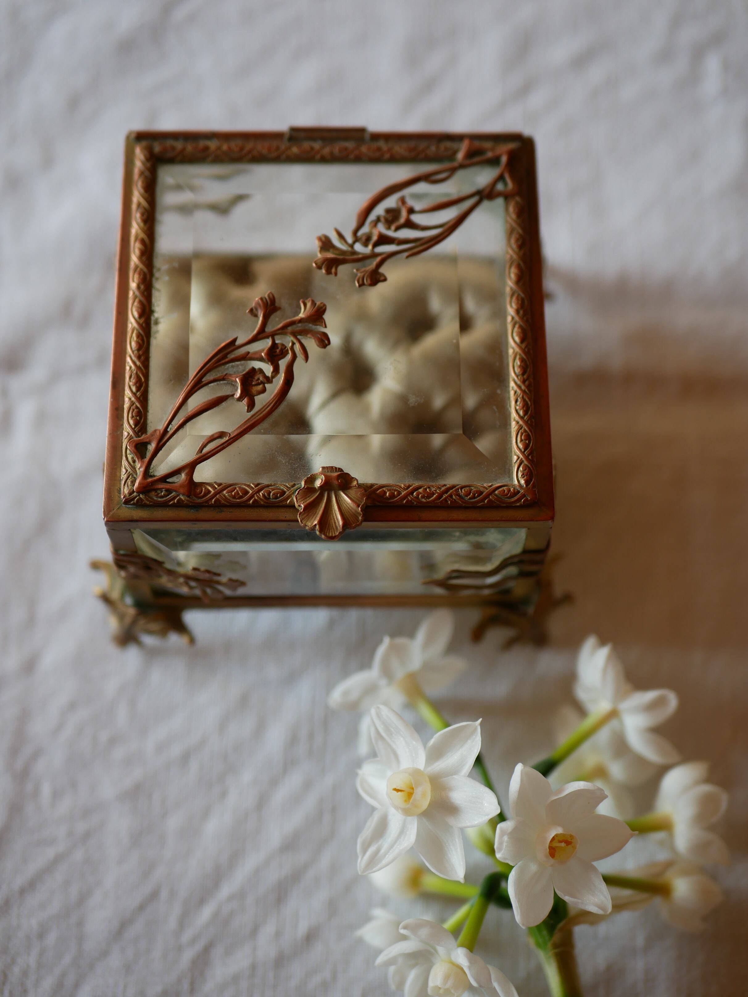 大型24㎝！仏アンティーク オルモル技法ガラス ルージュ