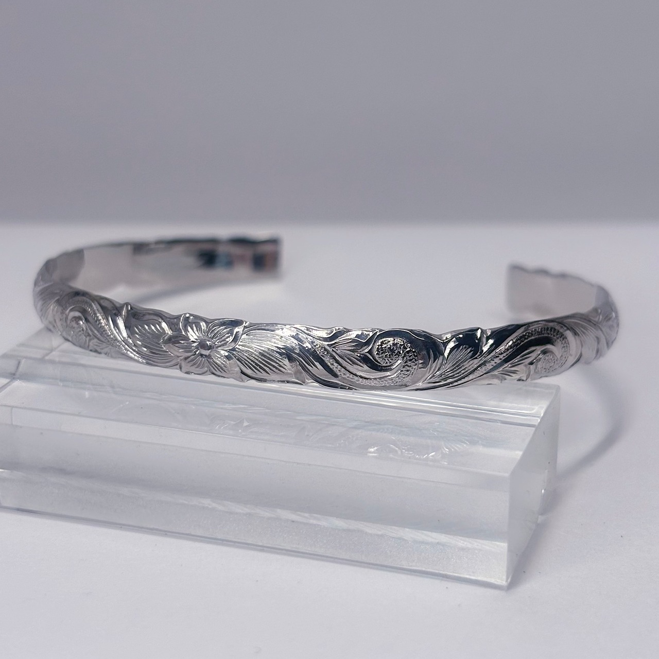 Heritage Bangle-Silver-