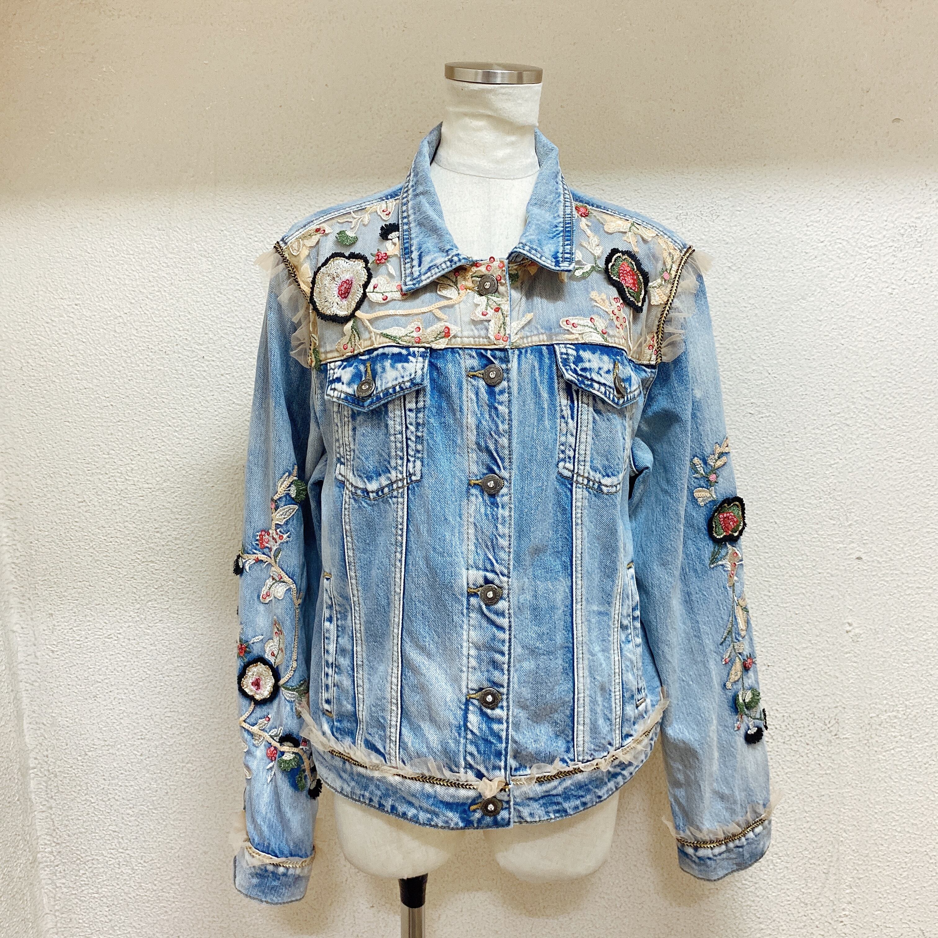 NB288さ@ Desigual 美品 切り替え 刺繍 デニム ジャケット .