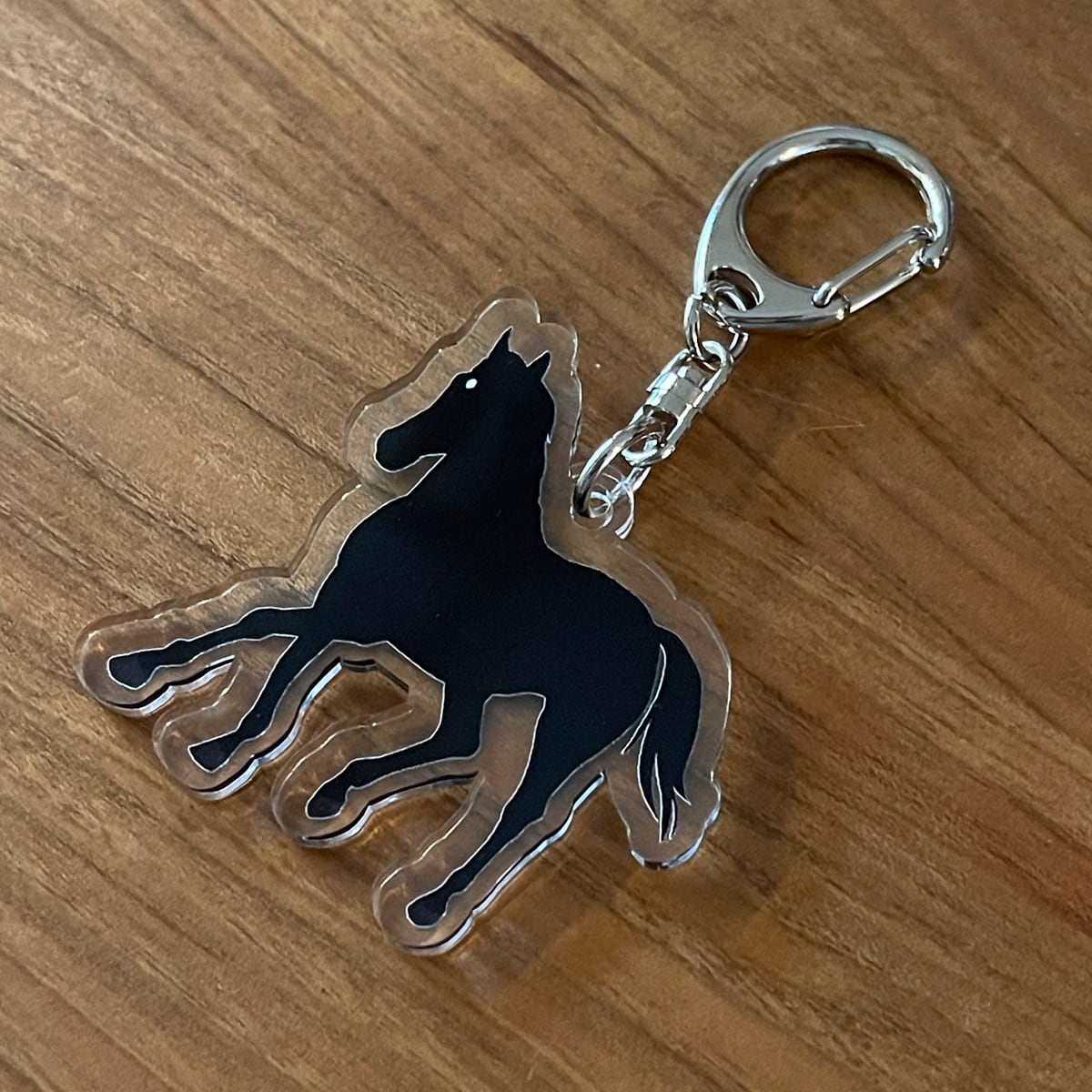 馬アクリルキーホルダー 《青毛》 | umaglove