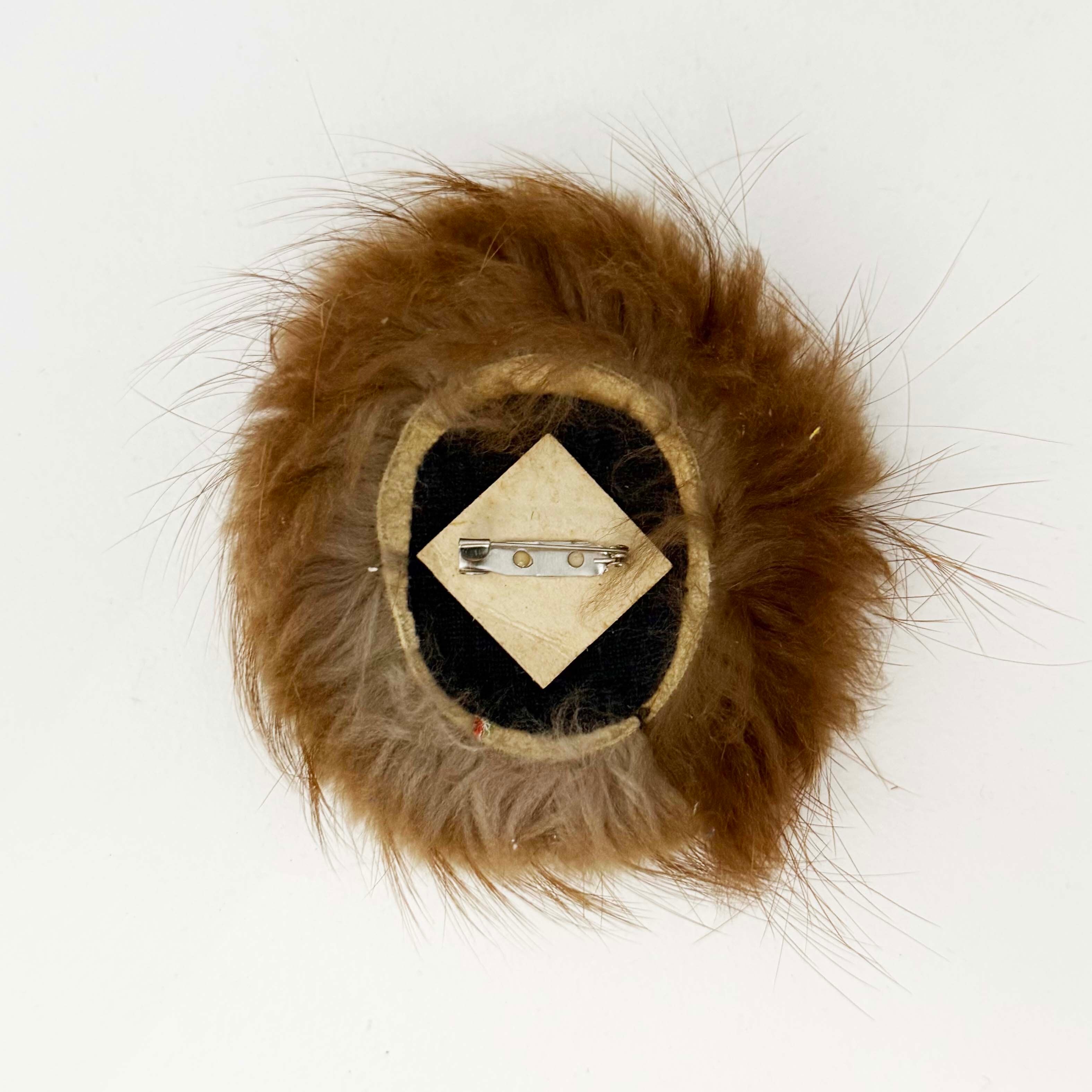 北方民族 フェイス・ブローチ