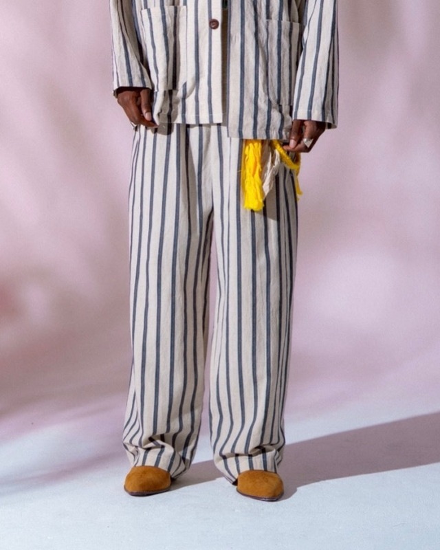 【3月下旬】チャコール | リネンバケーションストレートパンツ