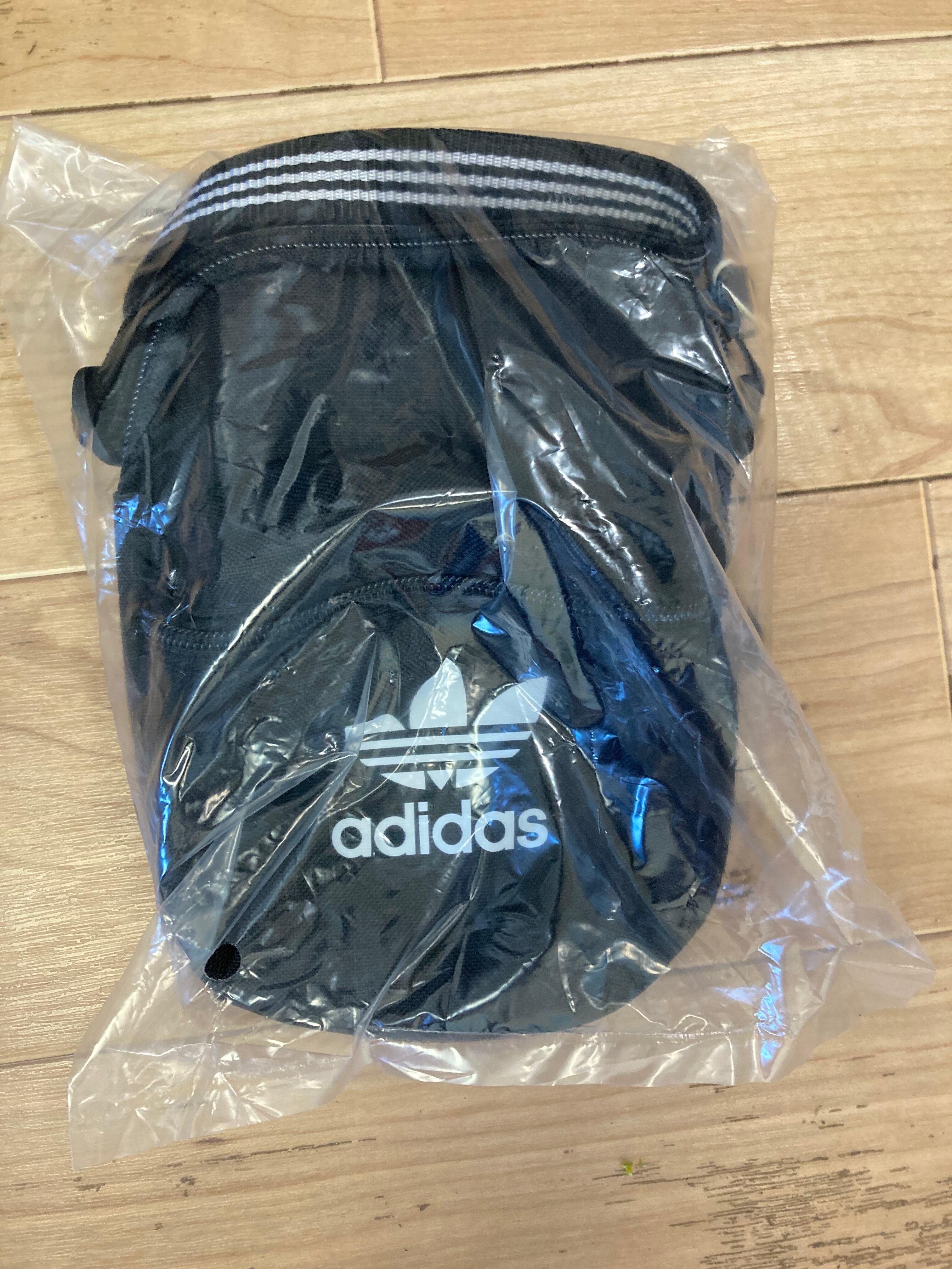 新品鞄ADIDAS 4d87535c352681e23ca6be6b23a889