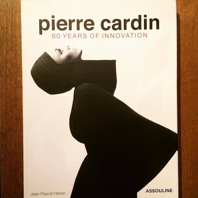 ピエール・カルダンの本「Pierre Cardin: 60 Years of Innovation」 - メイン画像