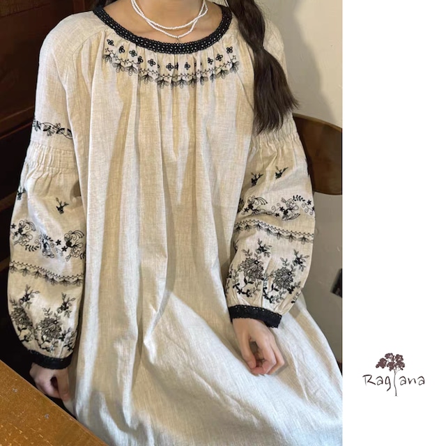 袖刺繍 ウエストリボンワンピース レッド 10948