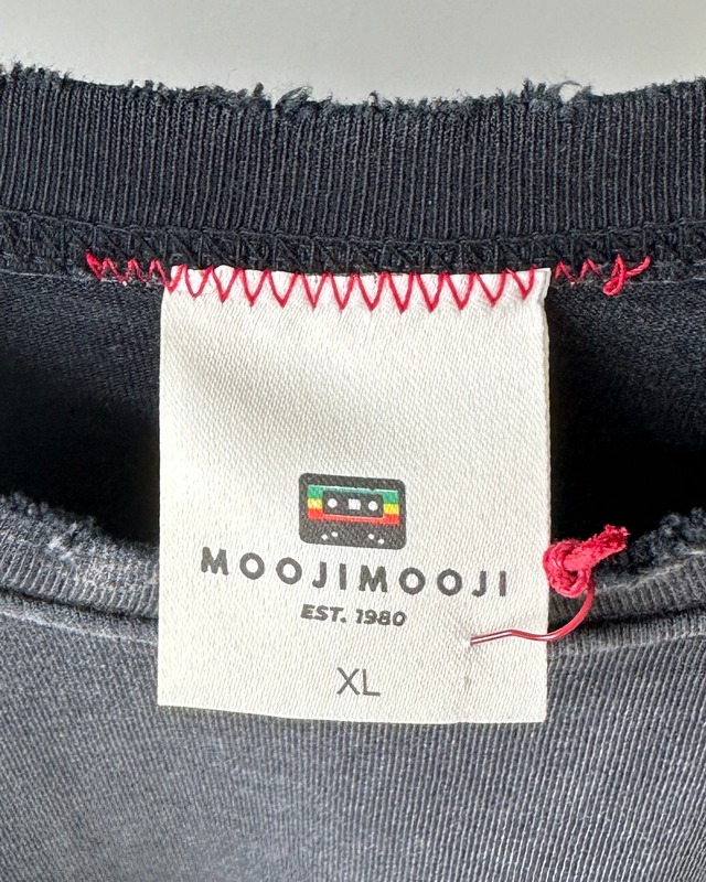 -MOOJI MOOJI- OVERSIZE CROP T-SHIRTS AGED