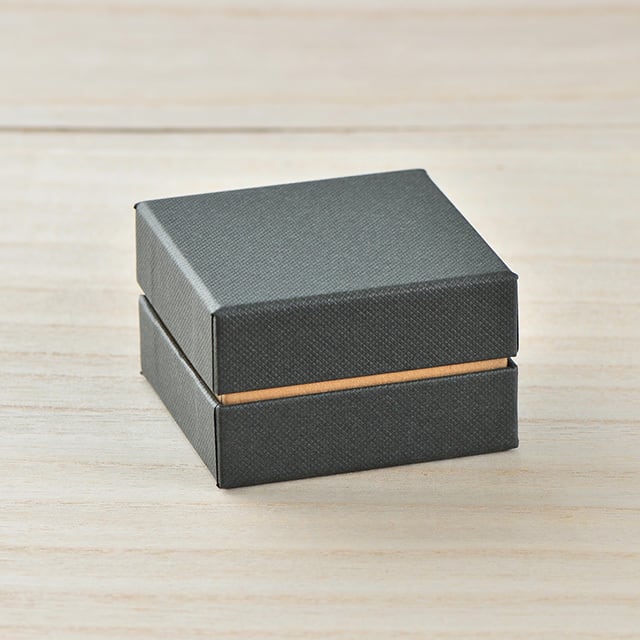 ジュエリーギフトボックス CB 印籠型 スポンジ付 65×65×42mm 1個