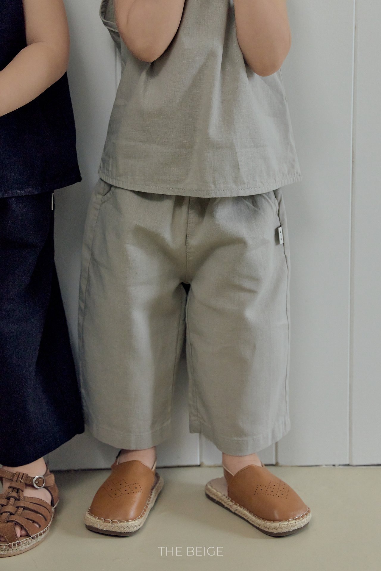 [THE BEIGE] Linen Tong-i Pants / [더베이지] 린넨통바지