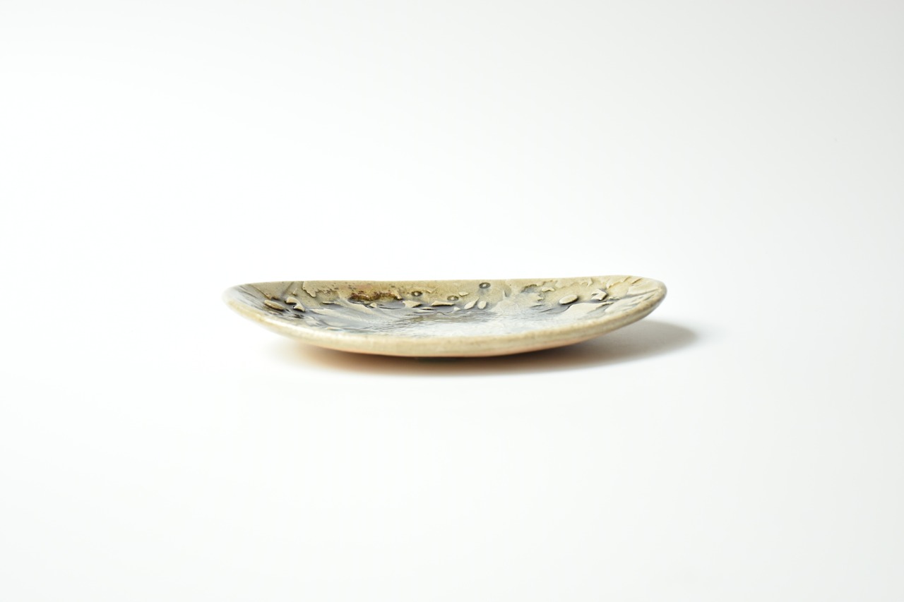 小代瑞穂窯 / 福田るい : ボタ ダ円皿 (小) ③