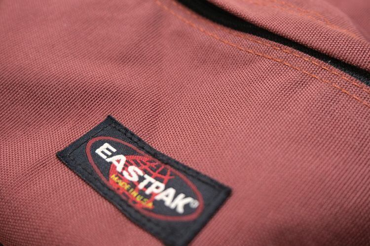 90's EASTPAK light burgundy small Backpack GARYO