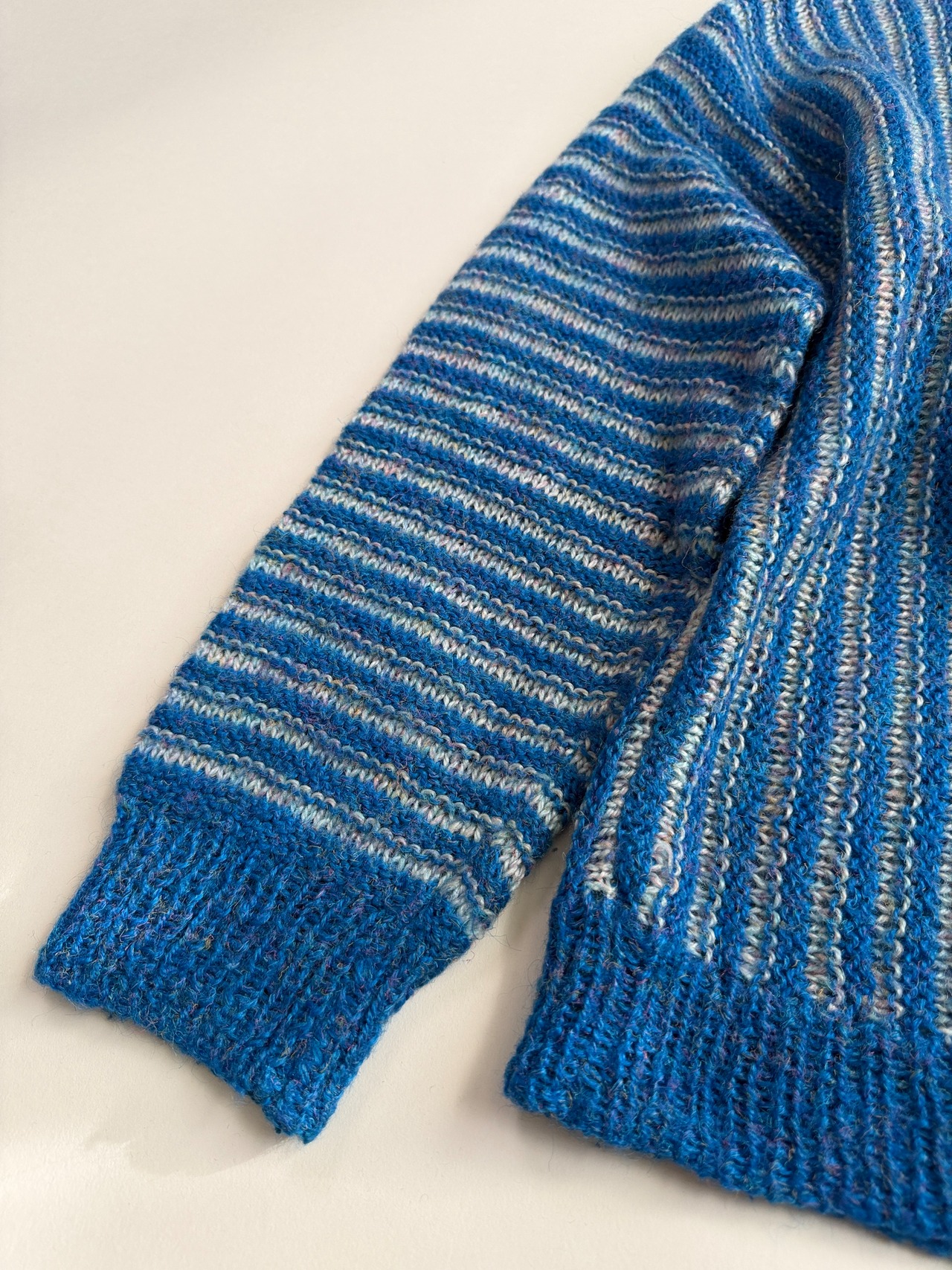 Hand-knit sweater - 18