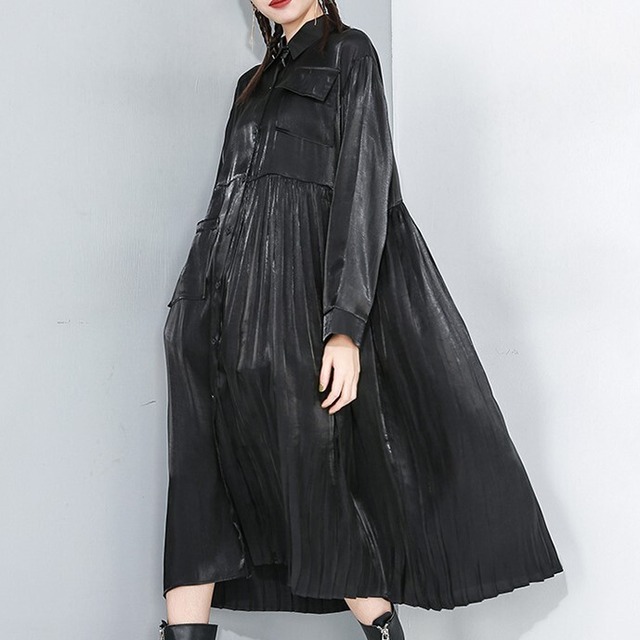 レトロフューチャー ブラック ドレープ ゆったり ワンピース ミモレ丈 ミディ丈 ミディアムロング ドレス トップス 長袖 レディース サイバー モノトーン 黒 フリーサイズ モード ゴシック 原宿ファッション オーバーサイズ 秋物 チベタンタイガーラグ