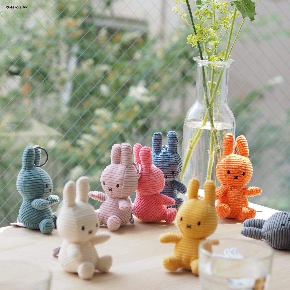 ミッフィー　キーホルダー　キーチェーン　miffy 日本未発売　タイプ２