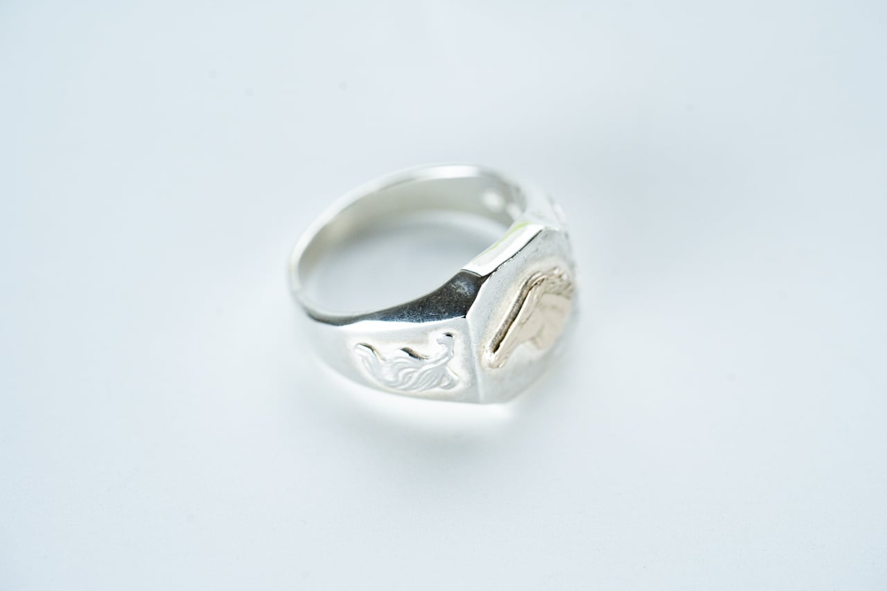 R-091 Square signet ring horsetail (K10 hose) | WAKAN SILVER SMITH